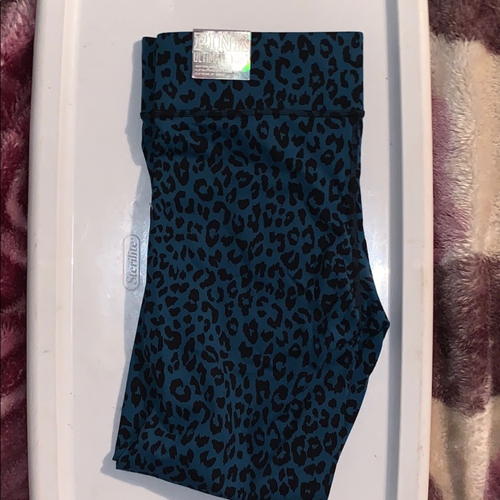 Victoria’s Secret Pink Ultimate Yoga Pants